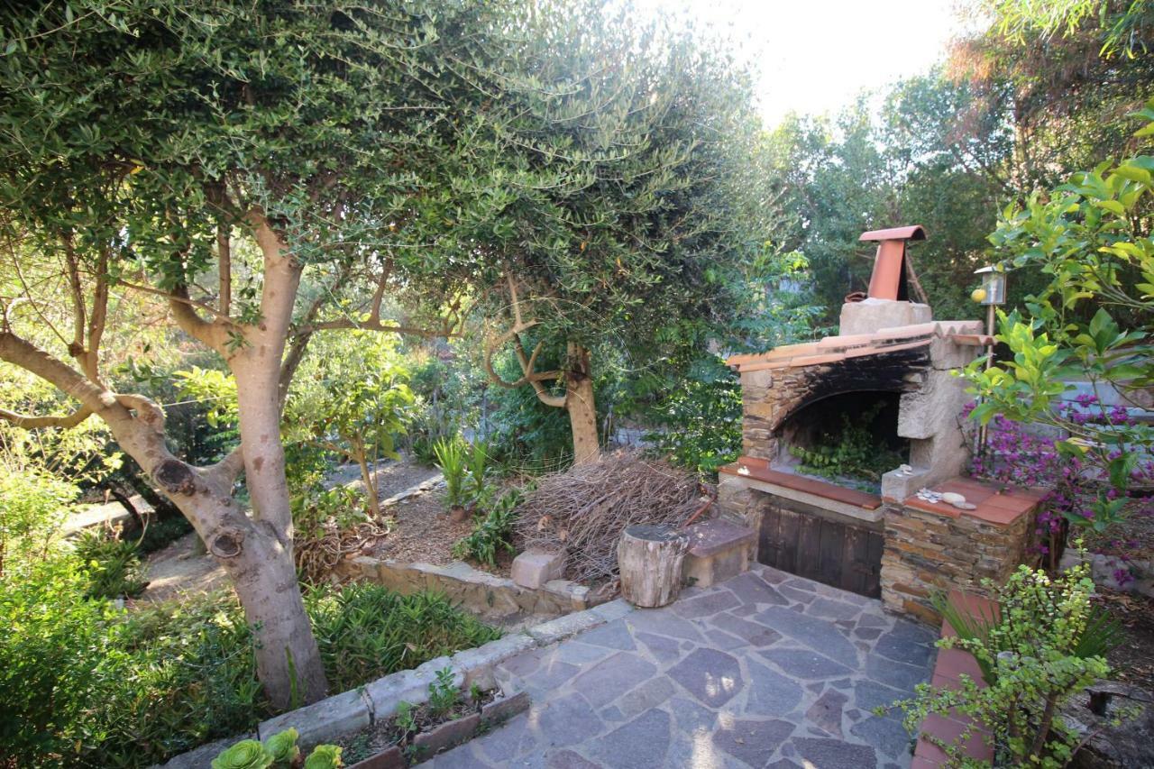 Appartamento Con Giardino Torre Dei Corsari Ngoại thất bức ảnh